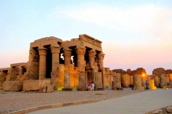 Temples-of-Edfu-and-Kom-Ombo