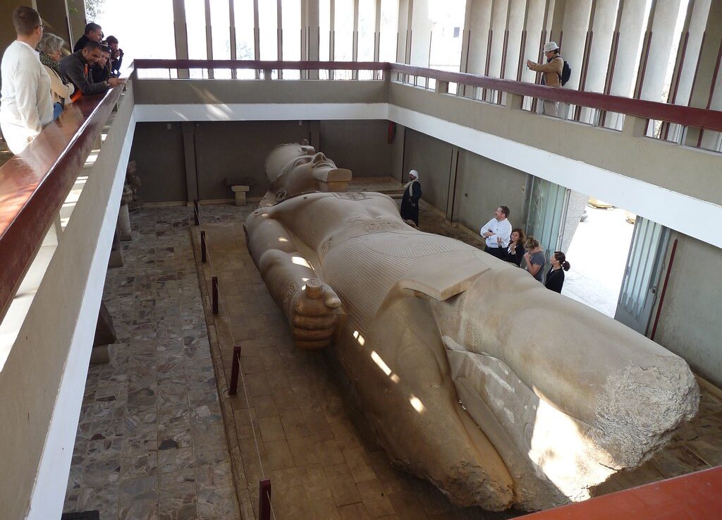 Statue-of-Ramses-II-in-Memphis