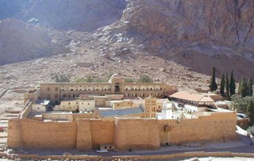 Tour-to-Mount-Sinai-amp-St.-Catherine-Monastery