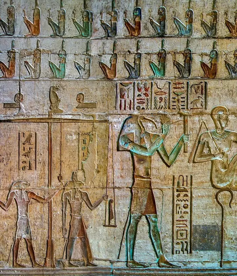 private-tombs-at-deir-elmedina-